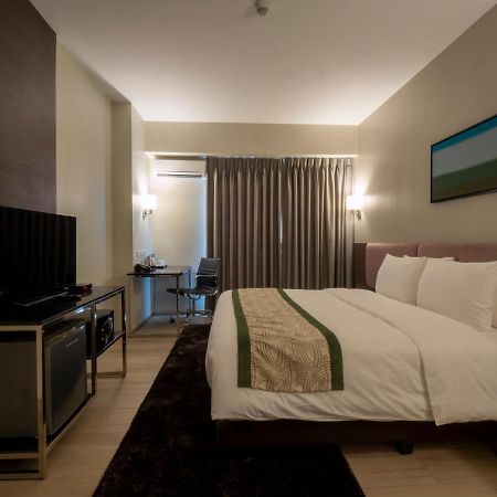 Sequoia Hotel Manila Bay Paranaque City Dış mekan fotoğraf